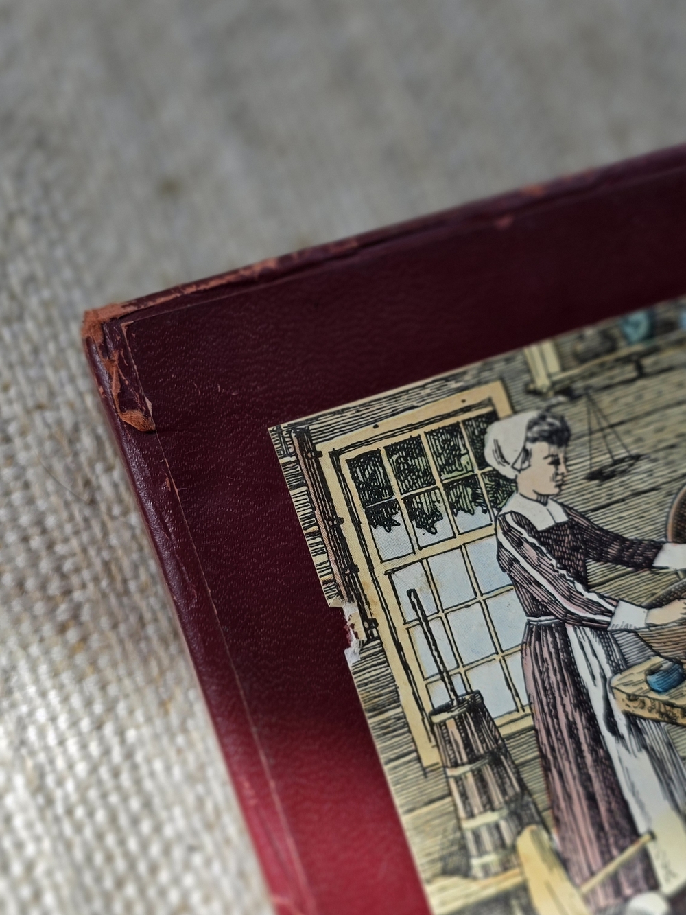 Heritage Cook Book by‎ Better Homes and Gardens - Burgundy Cover - Picture 6 of 10